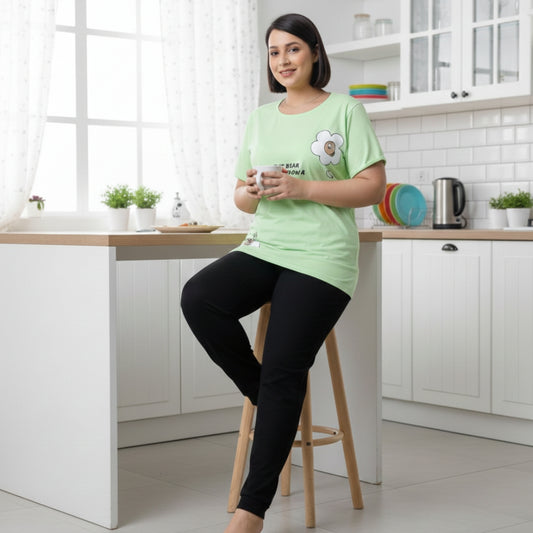 The Bear And The Flower Green Ladies Nightsuit