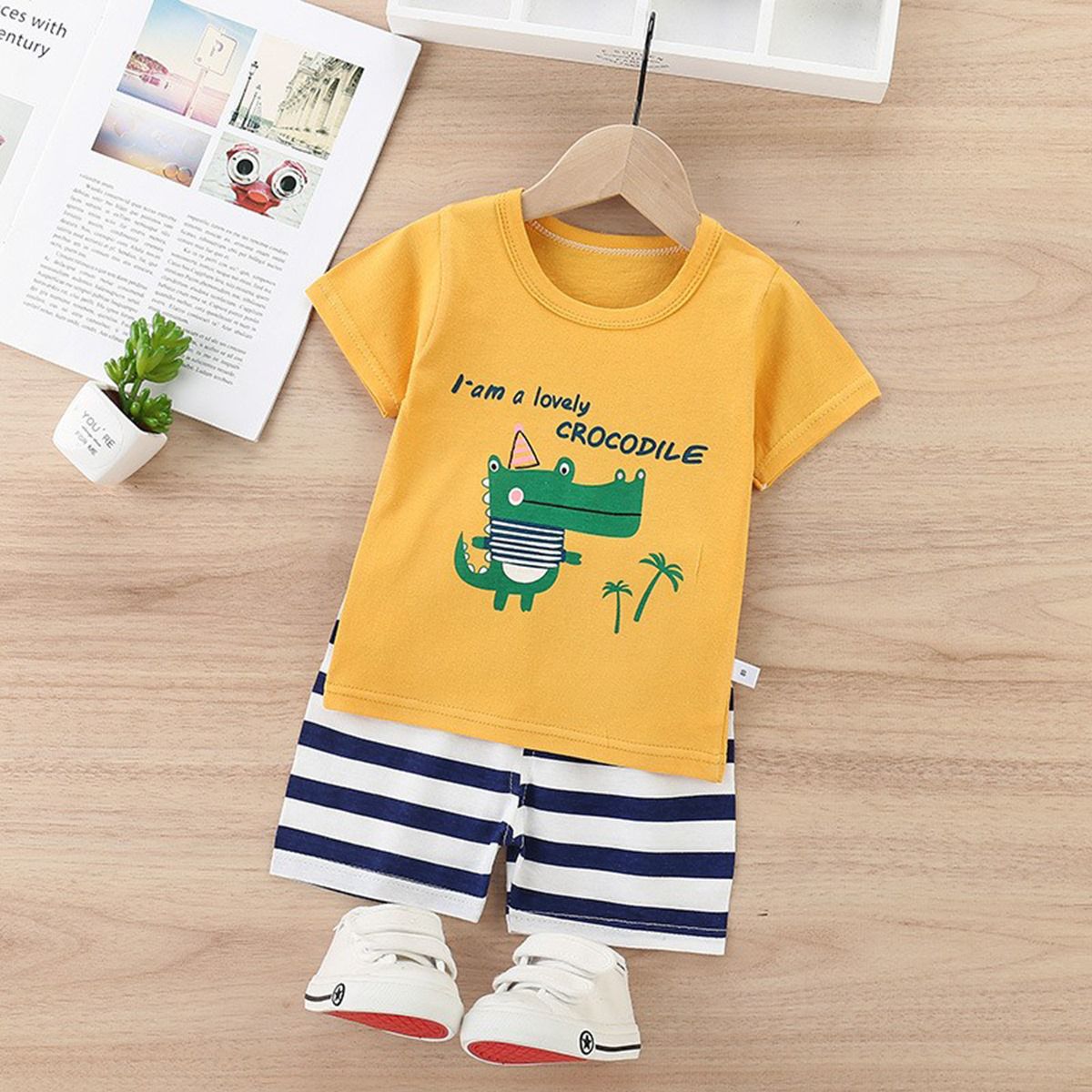 201- Yellow White Crocodile Print Kids Short